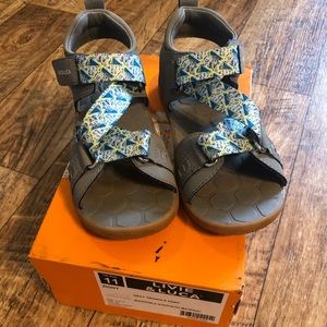Livie & Luca sandals